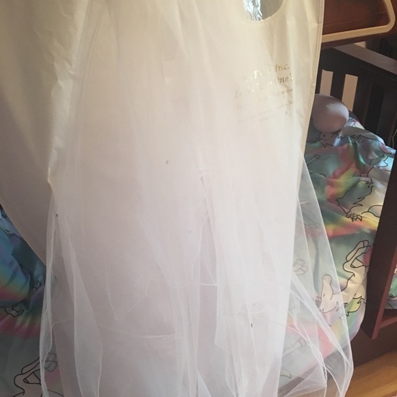 first communion dress an veil - Picture 4 of 4